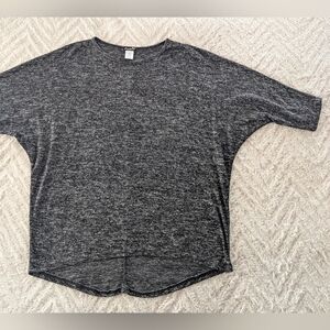 Fig & Blu Heathered Blouse